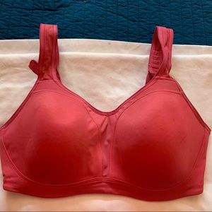 WACOAL sports bra 36ddd